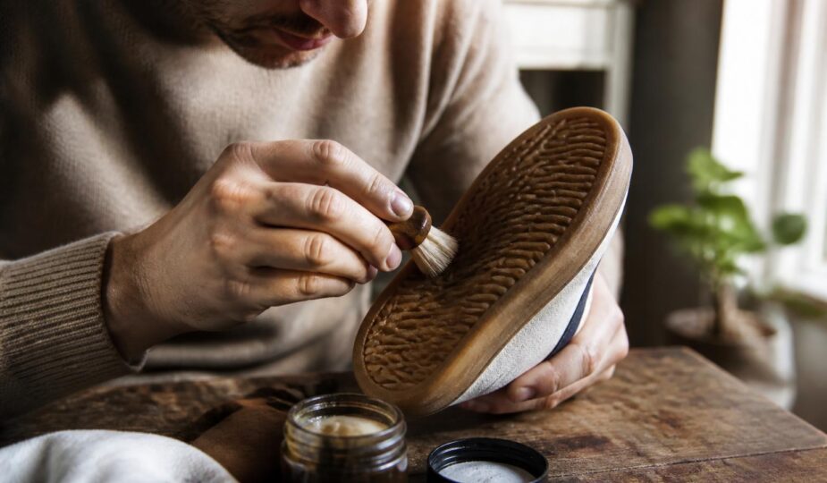 découvrez nos astuces de pro pour entretenir durablement votre semelle en gomme naturelle et préserver son apparence et sa performance.